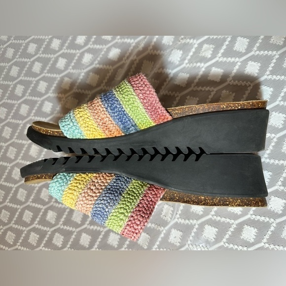 Beaver Creek Women’s Colorful Woven Slip On Sandals Size 9M - Picture 4 of 8